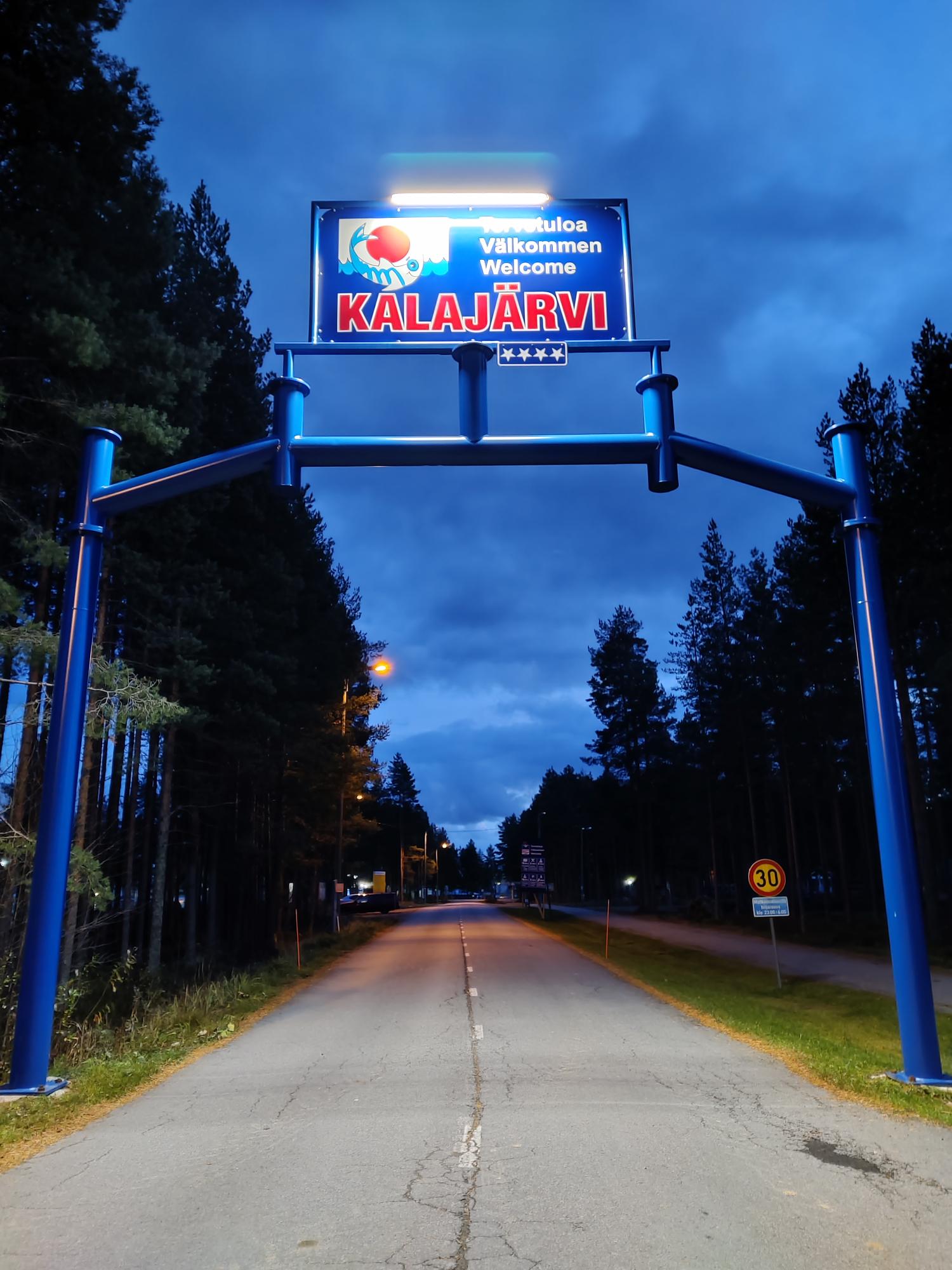 "Welcome to Kalajärvi" sign across the road leading to SFC-Kalajärvi